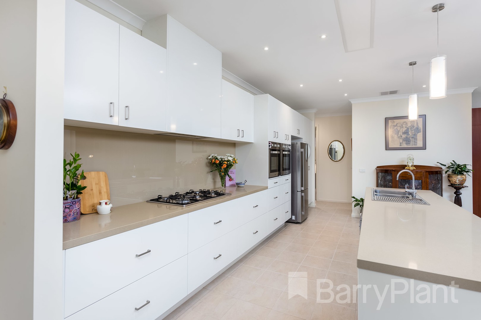 10 Island Way, Point Cook, VIC 3030, Point Cook - Thumbnail 3