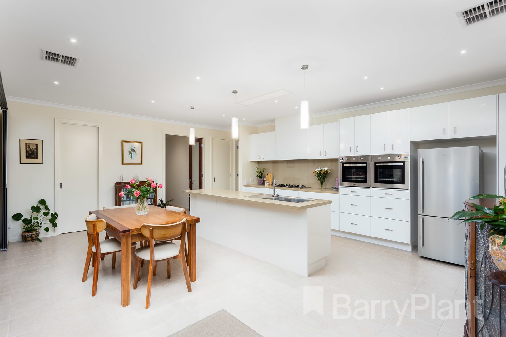 10 Island Way, Point Cook, VIC 3030, Point Cook - Thumbnail 5
