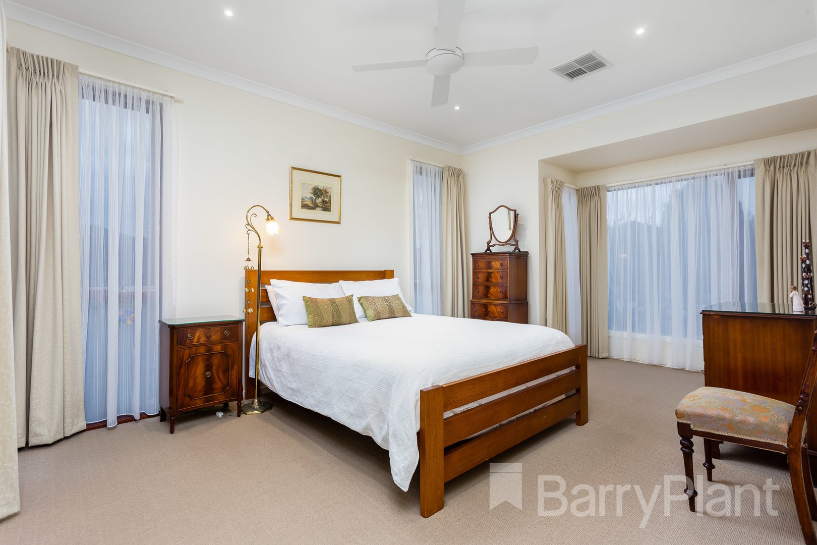 10 Island Way, Point Cook, VIC 3030, Point Cook - Thumbnail 6