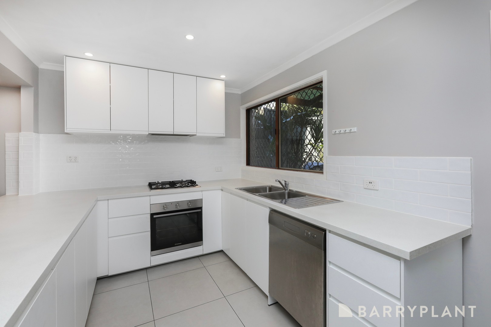 10 Jamieson Avenue, Footscray, VIC 3011, Footscray - Thumbnail 8