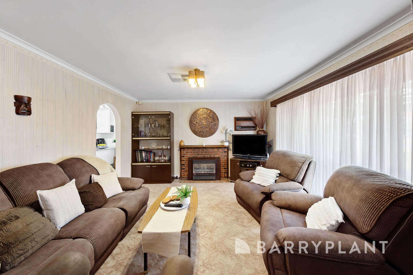 10 Jamieson Street, St Albans, VIC 3021 - Thumbnail 2 - 20/02/2025