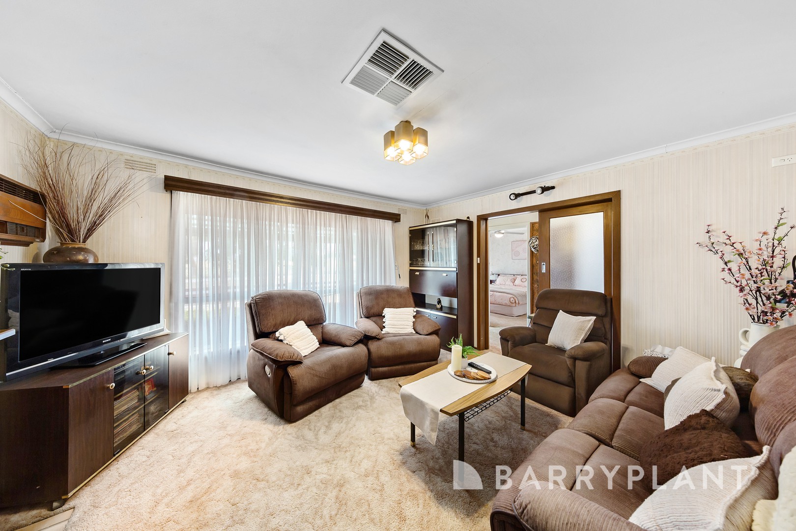 10 Jamieson Street, St Albans, VIC 3021, St Albans - Thumbnail 3