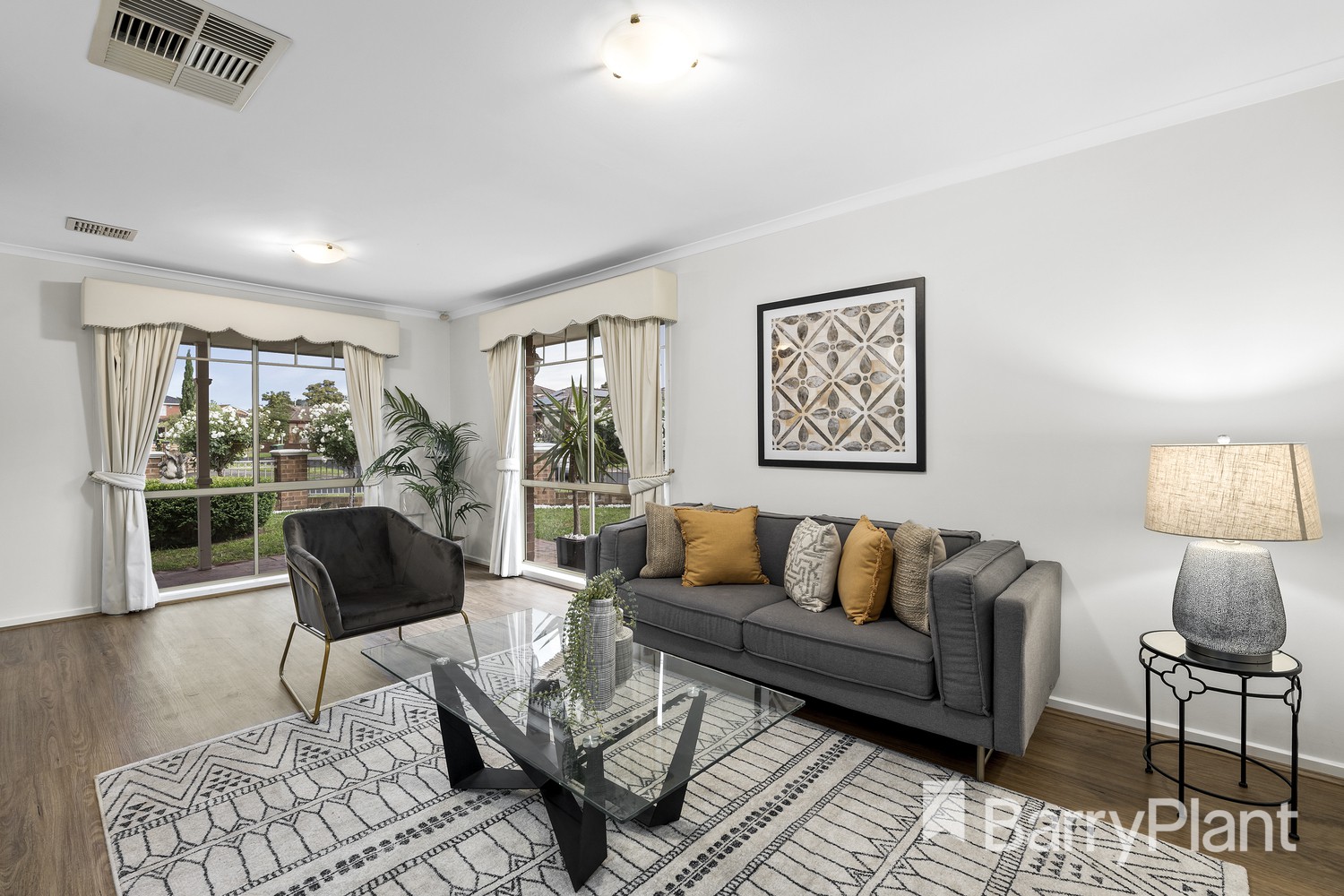 10 Jasmine Drive, Mill Park, VIC 3082, Mill Park - Thumbnail 3