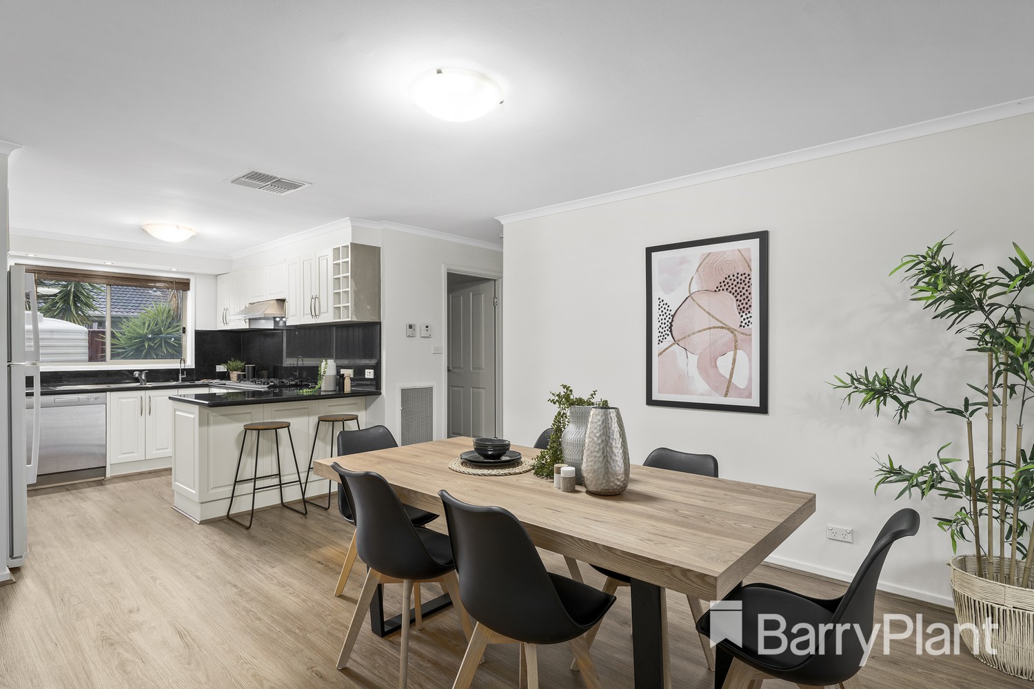 10 Jasmine Drive, Mill Park, VIC 3082, Mill Park - Thumbnail 5