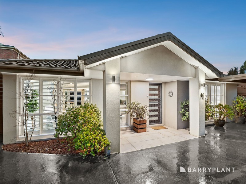 10 Jenola Parade, Wantirna South, VIC 3152 - Image - 02/06/2026