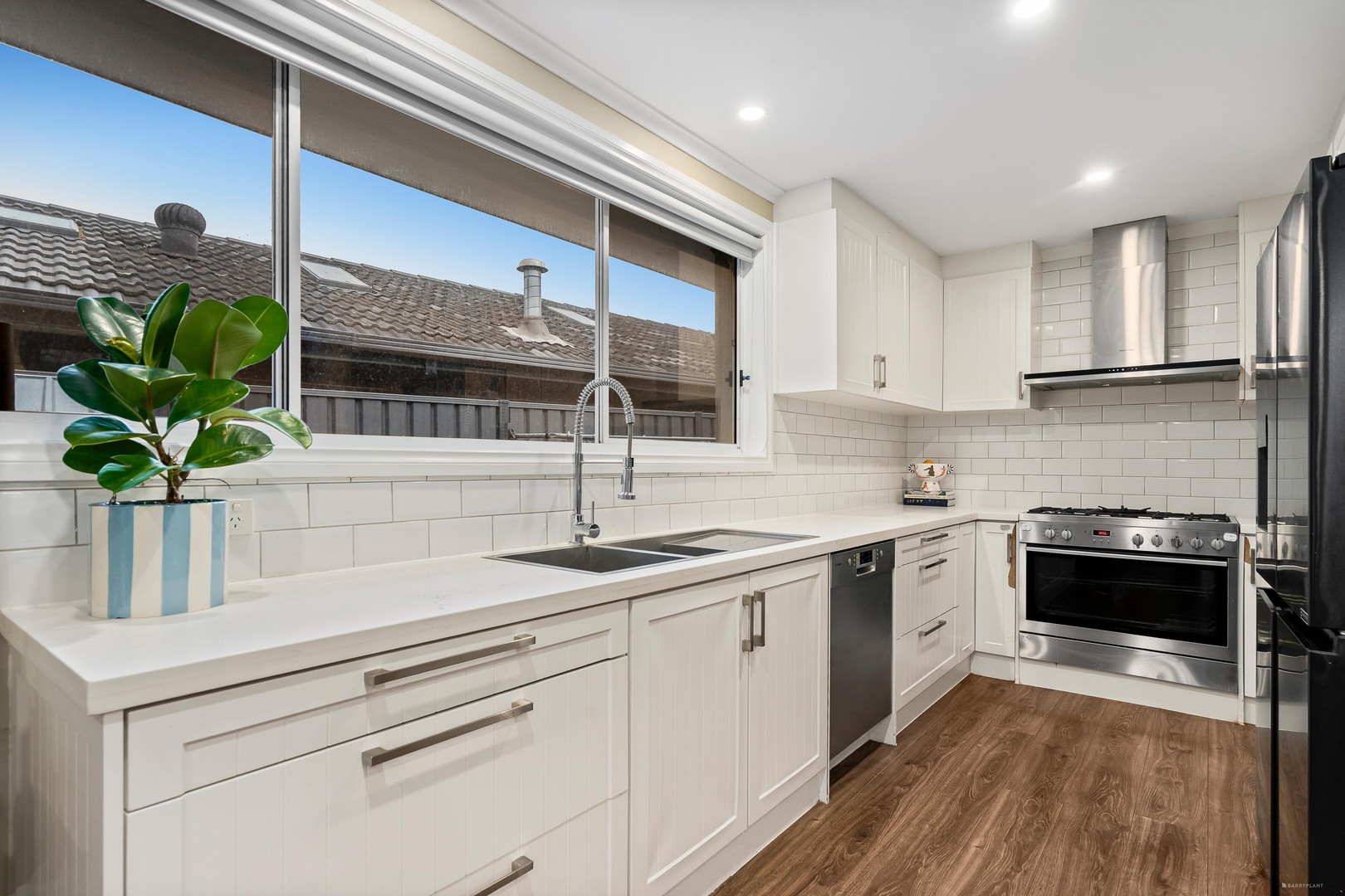 10 Jindalee Avenue, Yallambie, VIC 3085, Yallambie - Thumbnail 4