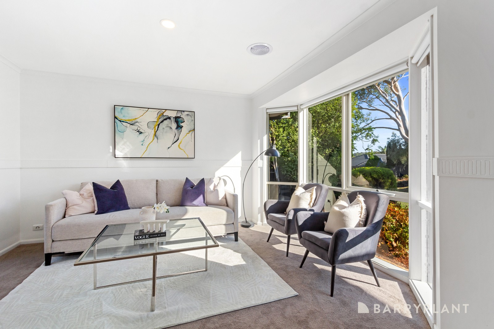 10 Jodie Place, Kilsyth South, VIC 3137 - Thumbnail 2 - 03/04/2025