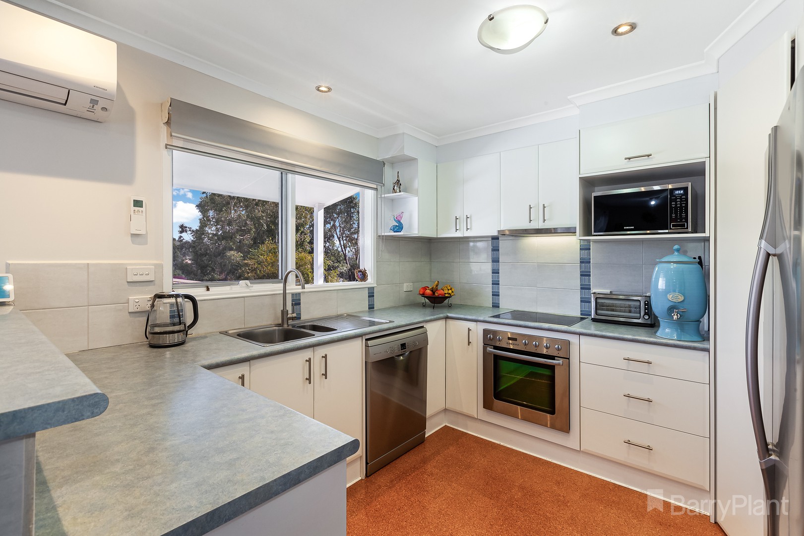 10 John Court, Waterford Park, VIC 3658, Waterford Park - Thumbnail 3