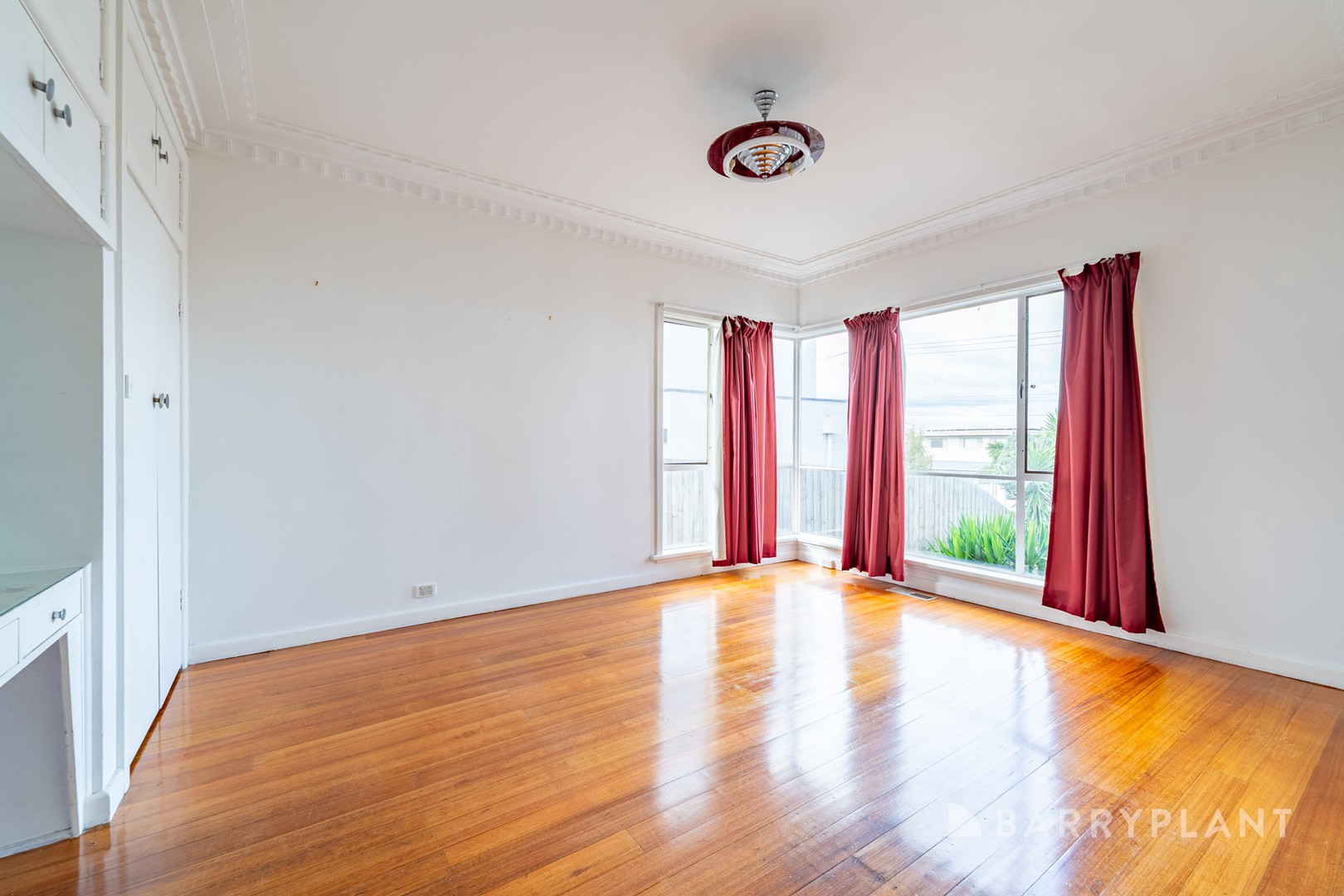 10 Josephine Street, Oak Park, VIC 3046, Oak Park - Thumbnail 5