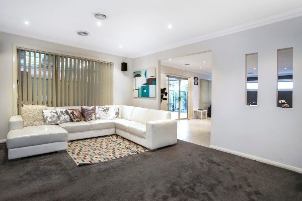 10 Katrina Drive, Burnside Heights, VIC 3023, Burnside Heights - Thumbnail 3