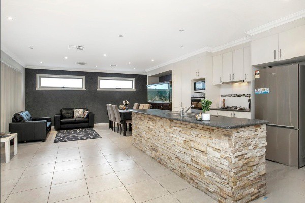 10 Katrina Drive, Burnside Heights, VIC 3023, Burnside Heights - Thumbnail 5