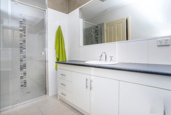 10 Katrina Drive, Burnside Heights, VIC 3023, Burnside Heights - Thumbnail 8