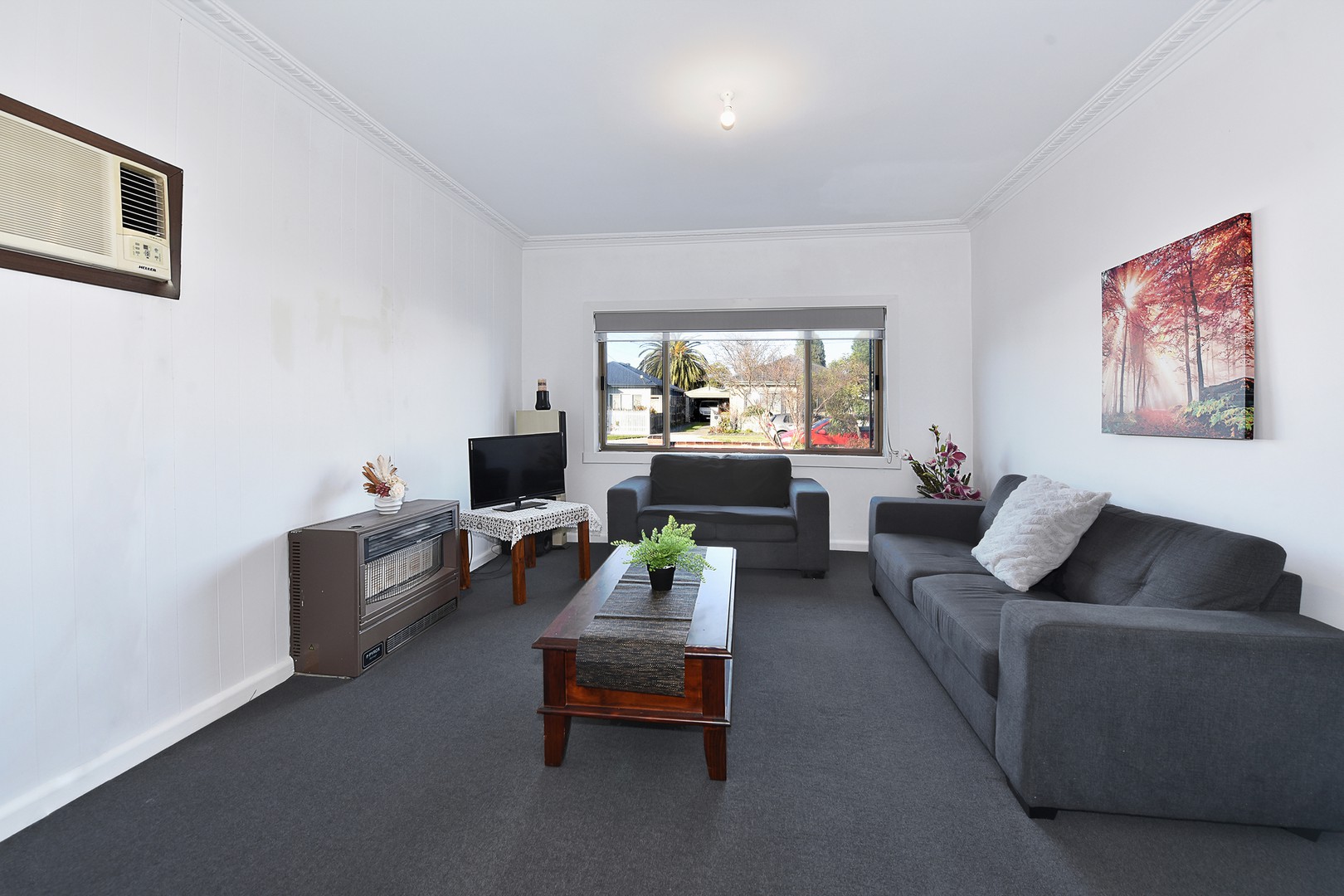 10 Kelverne Street, Reservoir, VIC 3073, Reservoir - Thumbnail 3