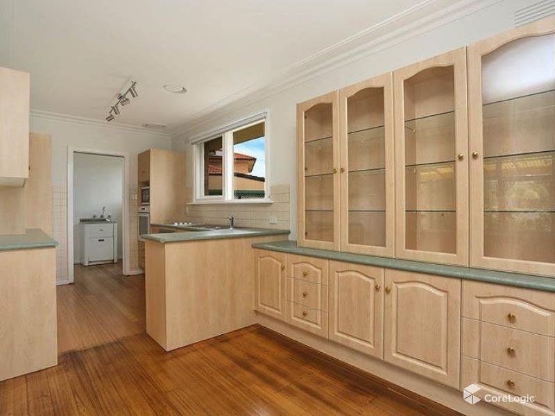 10 Kemps Street, Ringwood East, VIC 3135 - Thumbnail 2 - 18/01/2024