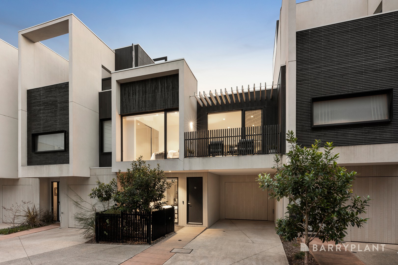 10 Kokoda Place, Mordialloc, VIC 3195, Mordialloc - Thumbnail 2
