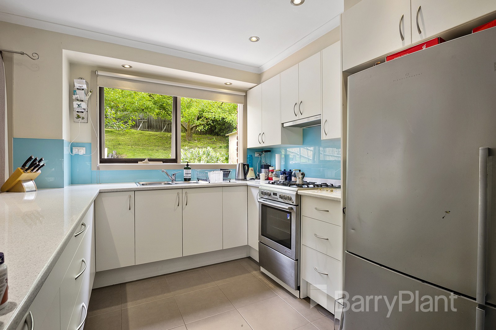 10 Landara Court, Mooroolbark, VIC 3138 - Thumbnail 1 - 27/10/2021
