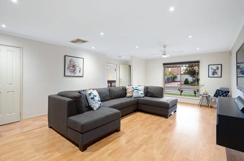 10 Larkspur Close, Epping, VIC 3076, Epping - Thumbnail 4
