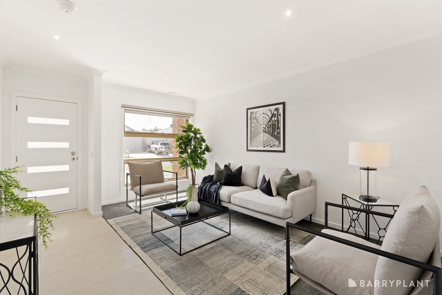 10 Larnook Place, South Morang, VIC 3752, South Morang - Thumbnail 2