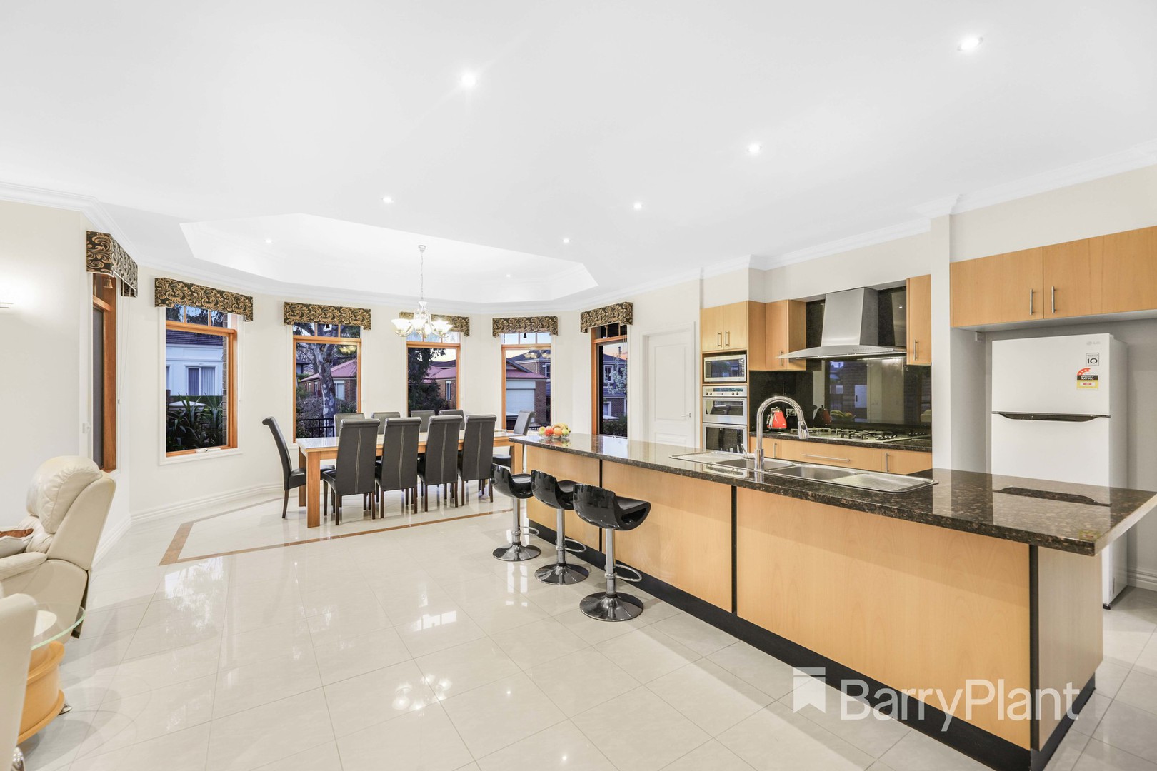 10 Lawson Court, Croydon North, VIC 3136, Croydon North - Thumbnail 4