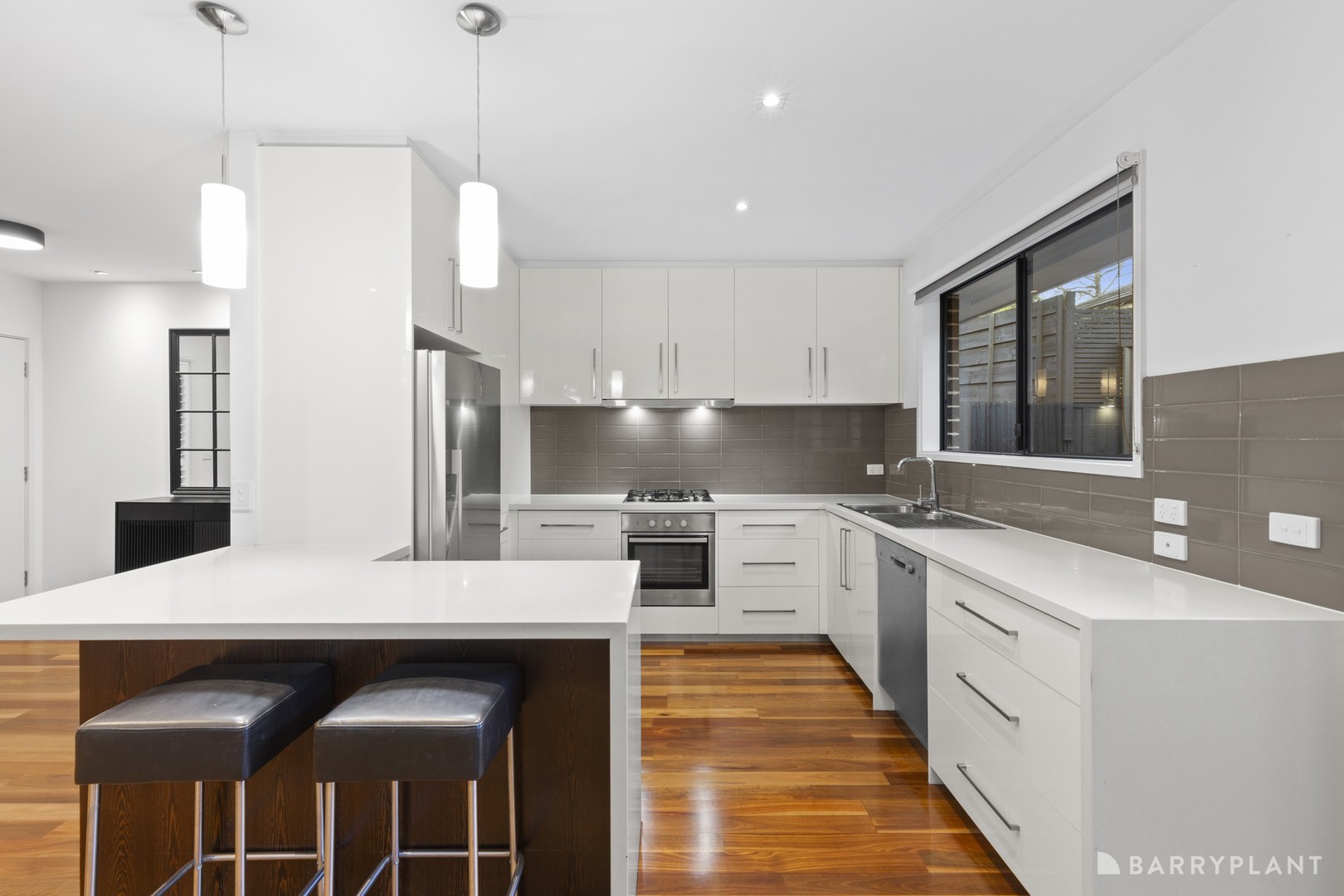 10 Leawarra Drive, Heathmont, VIC 3135, Heathmont - Thumbnail 5