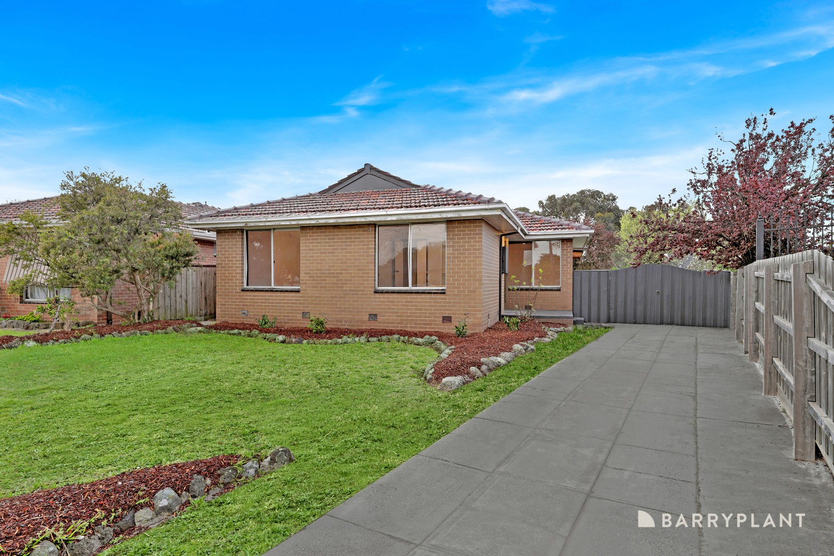 10 Letchworth Place, Epping, VIC 3076, Epping - Thumbnail 2