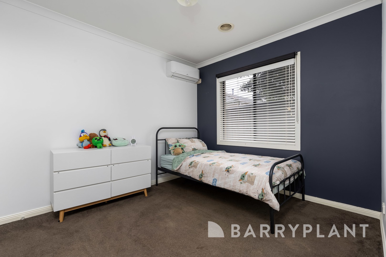 10 Lindwall Grange, Point Cook, VIC 3030, Point Cook - Thumbnail 5