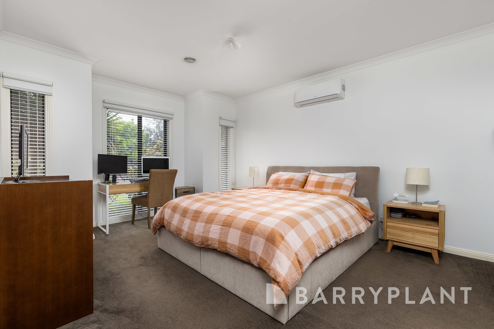 10 Lindwall Grange, Point Cook, VIC 3030 - Thumbnail 1 - 07/09/2026