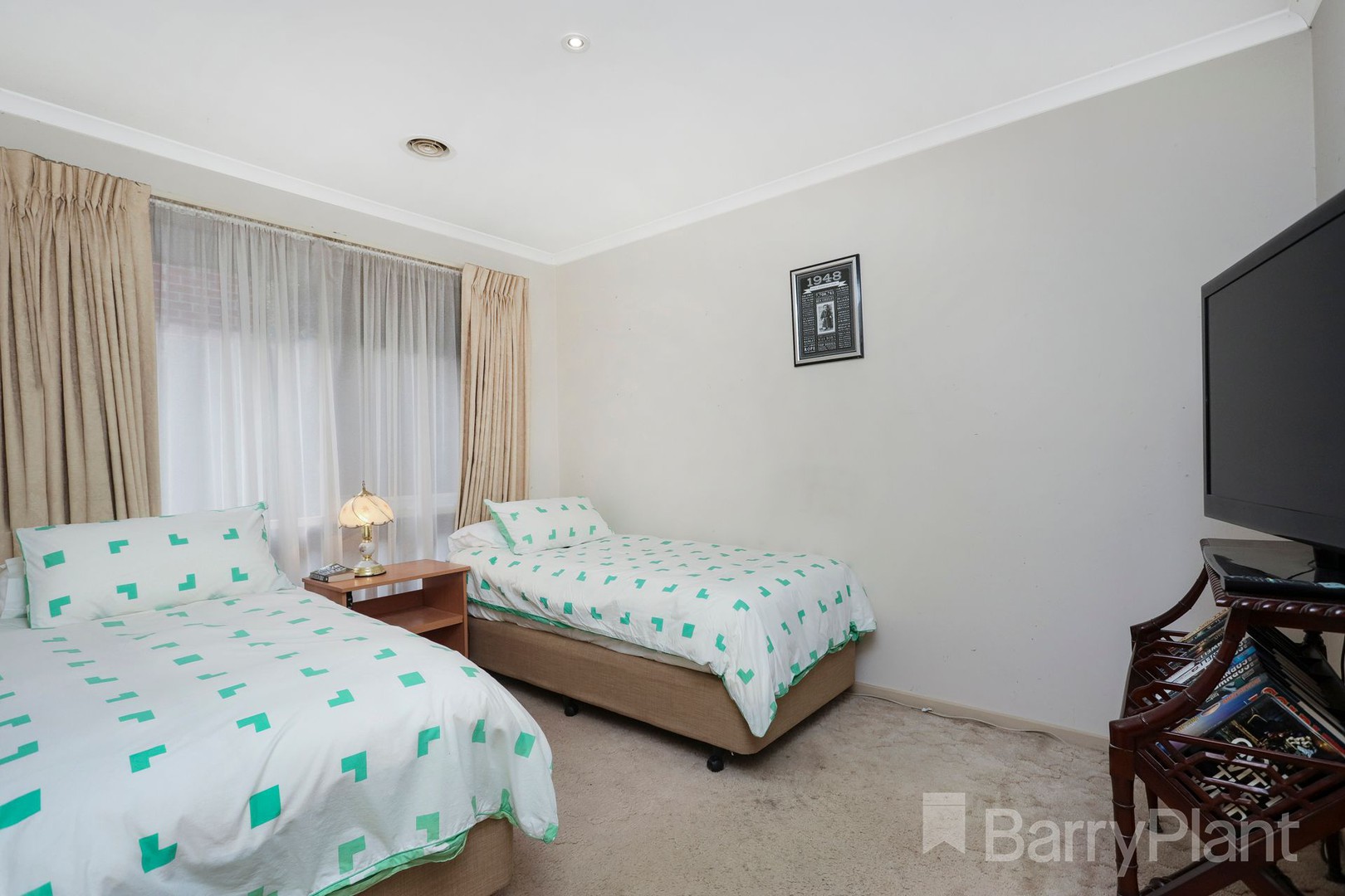 10 Lockhart Avenue, Attwood, VIC 3049, Attwood - Thumbnail 5