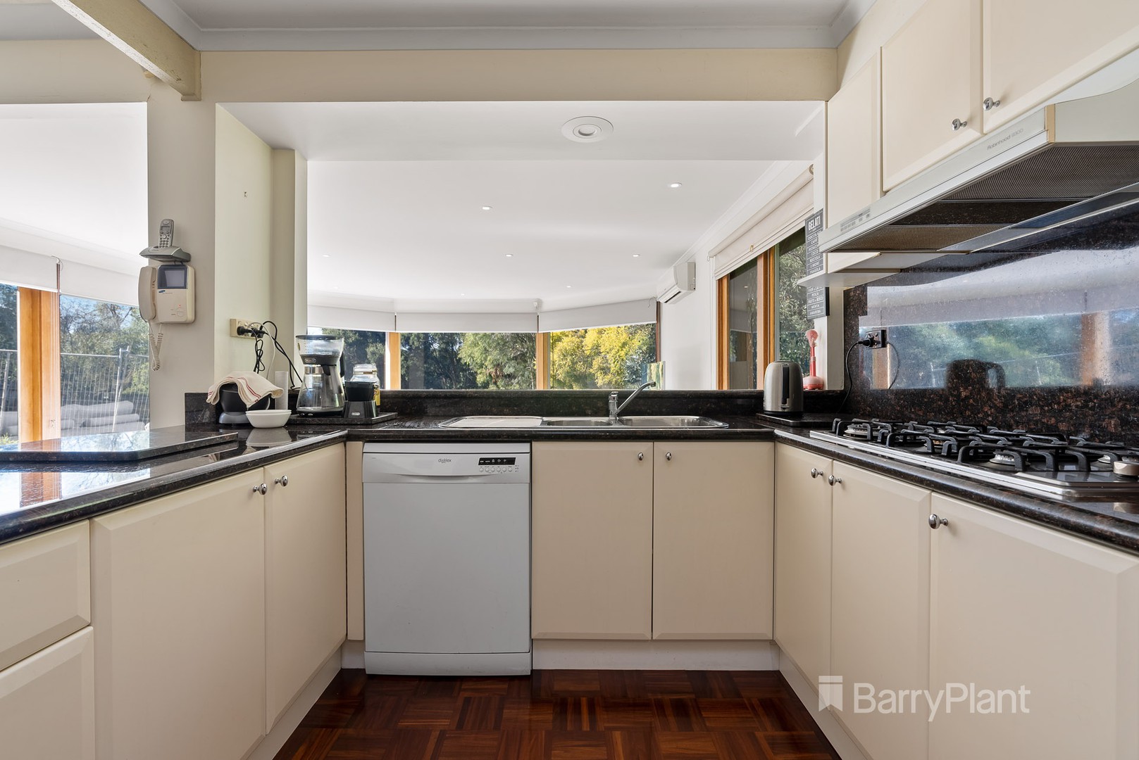 10 Louisa Place, Templestowe, VIC 3106, Templestowe - Thumbnail 2