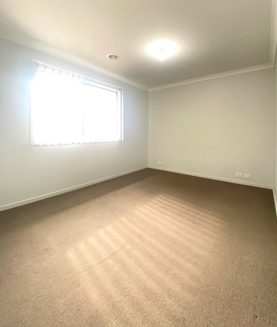 10 Lucca WayMernda, vic 3754  - Leased, Mernda - Thumbnail 5