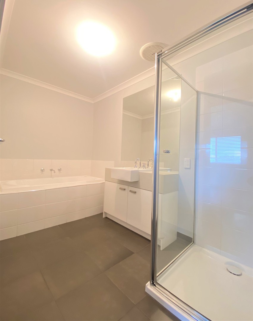 10 Lucca WayMernda, vic 3754  - Leased, Mernda - Thumbnail 8