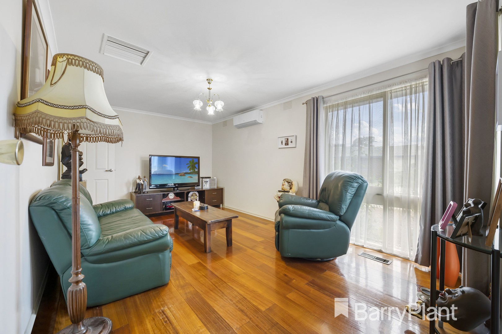 10 Magnolia AvenueKings Park, VIC 3021, Kings Park - Thumbnail 2
