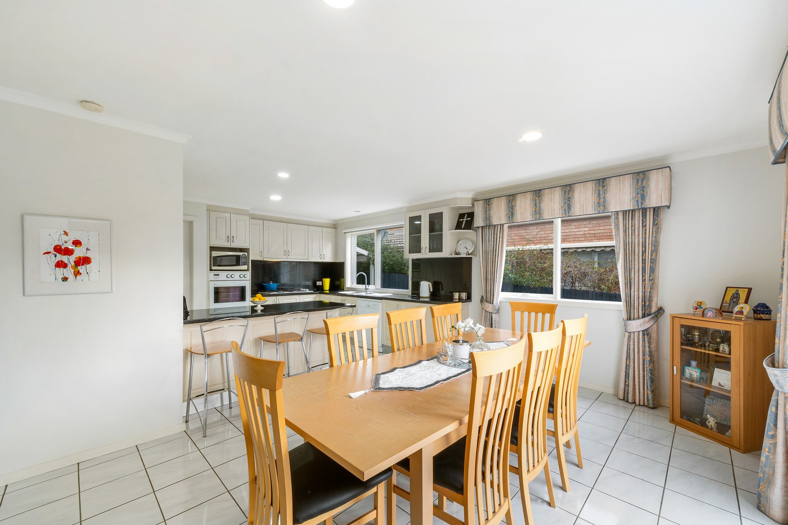 10 Mahon Court, Taylors Lakes, VIC 3038, Taylors Lakes - Thumbnail 8