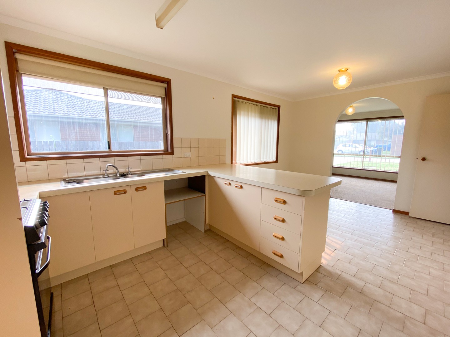 10 Malcolm Drive, Chelsea, VIC 3196, Chelsea - Thumbnail 5