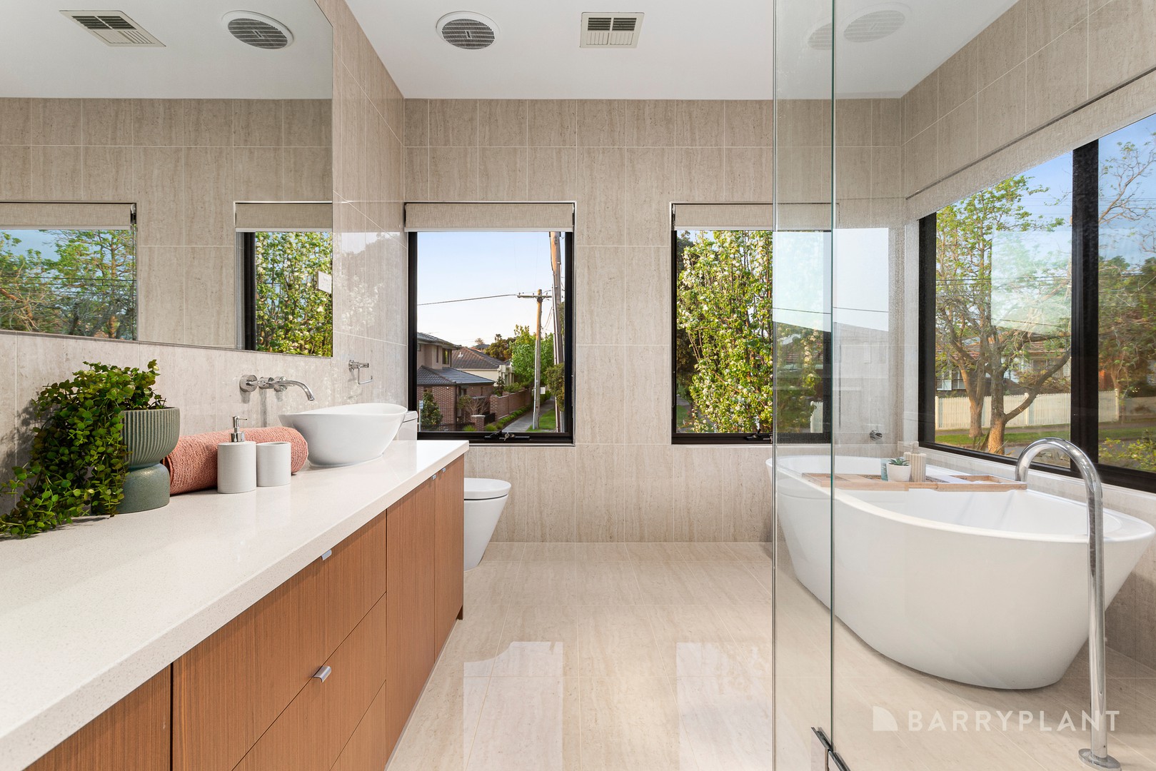 10 Mangan Street, Bulleen, VIC 3105, Bulleen - Thumbnail 4