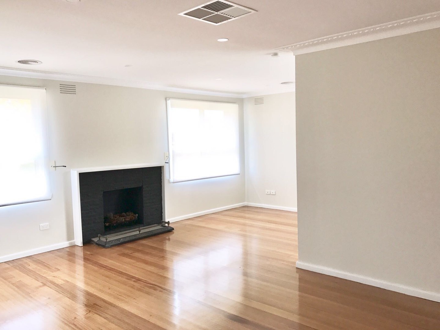 10 Manton Court, Thomastown, VIC 3074, Thomastown - Thumbnail 2