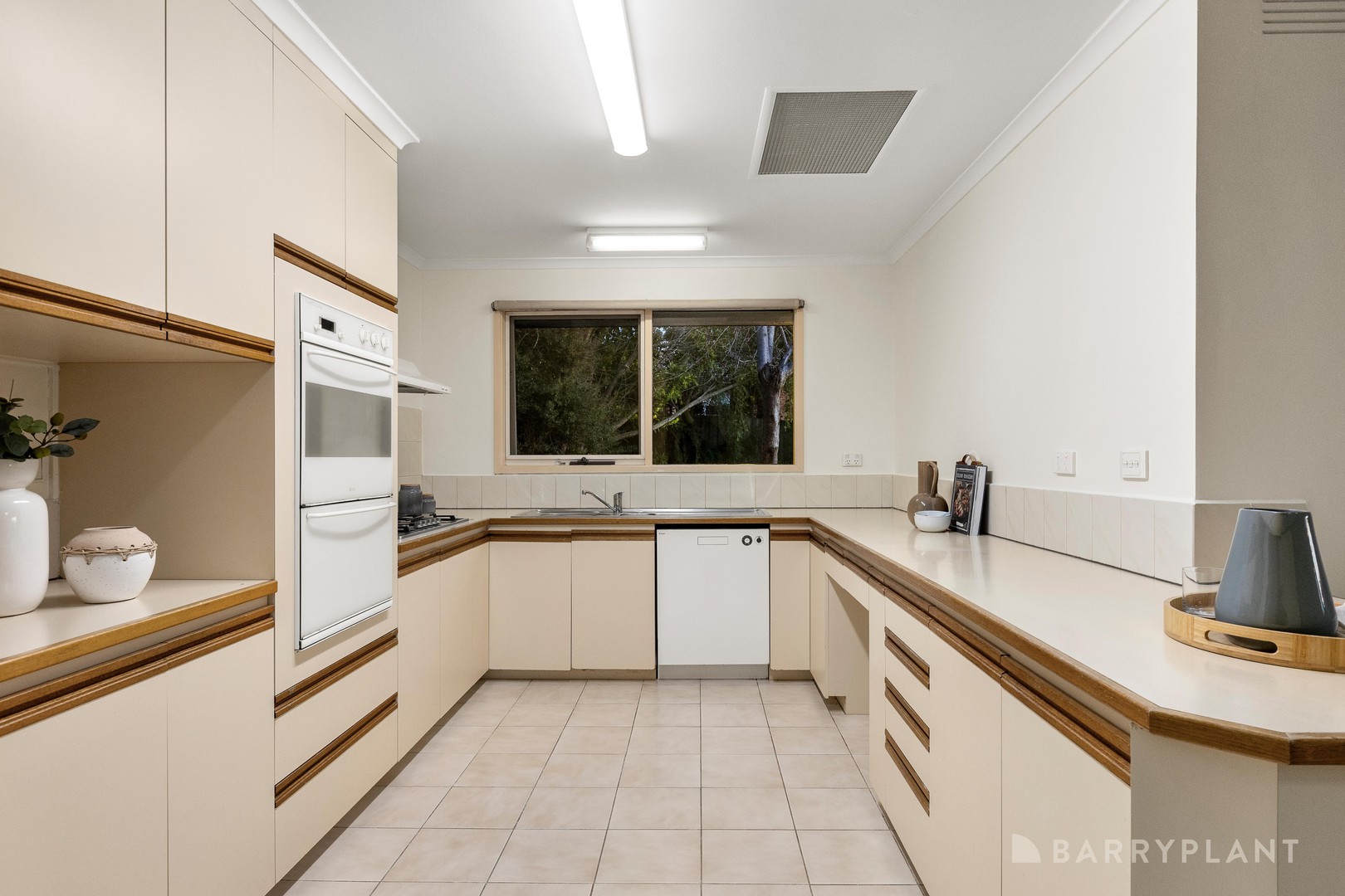 10 Marcel Court, Ringwood North, VIC 3134, Ringwood North - Thumbnail 5