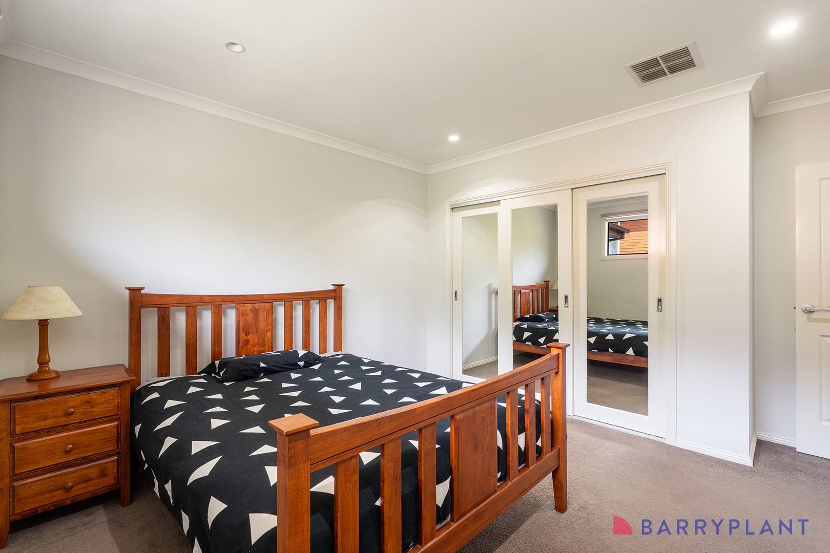 10 Massey Avenue, Reservoir, VIC 3073, Reservoir - Thumbnail 8