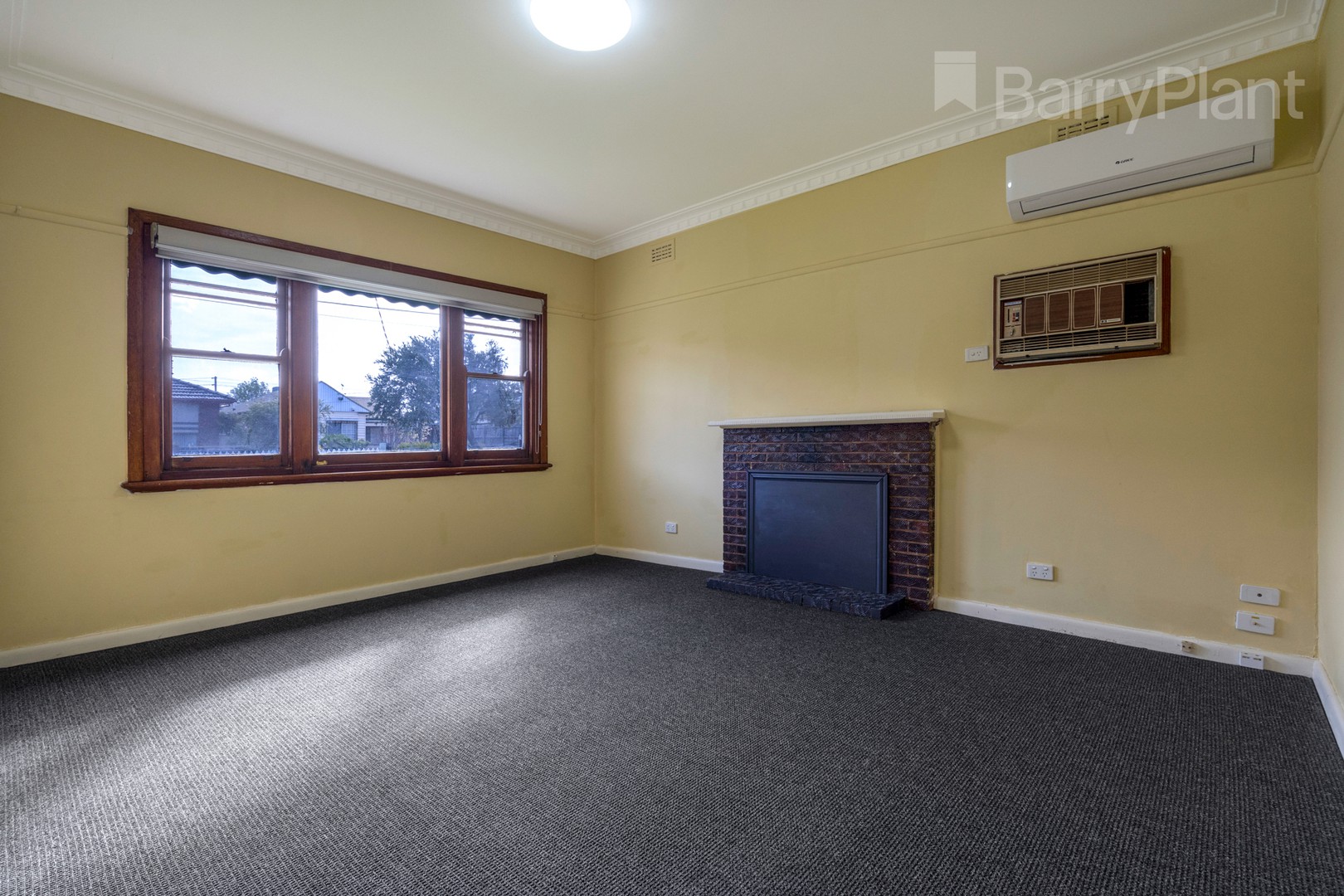 10 McCrae Street, Reservoir, VIC 3073, Reservoir - Thumbnail 2