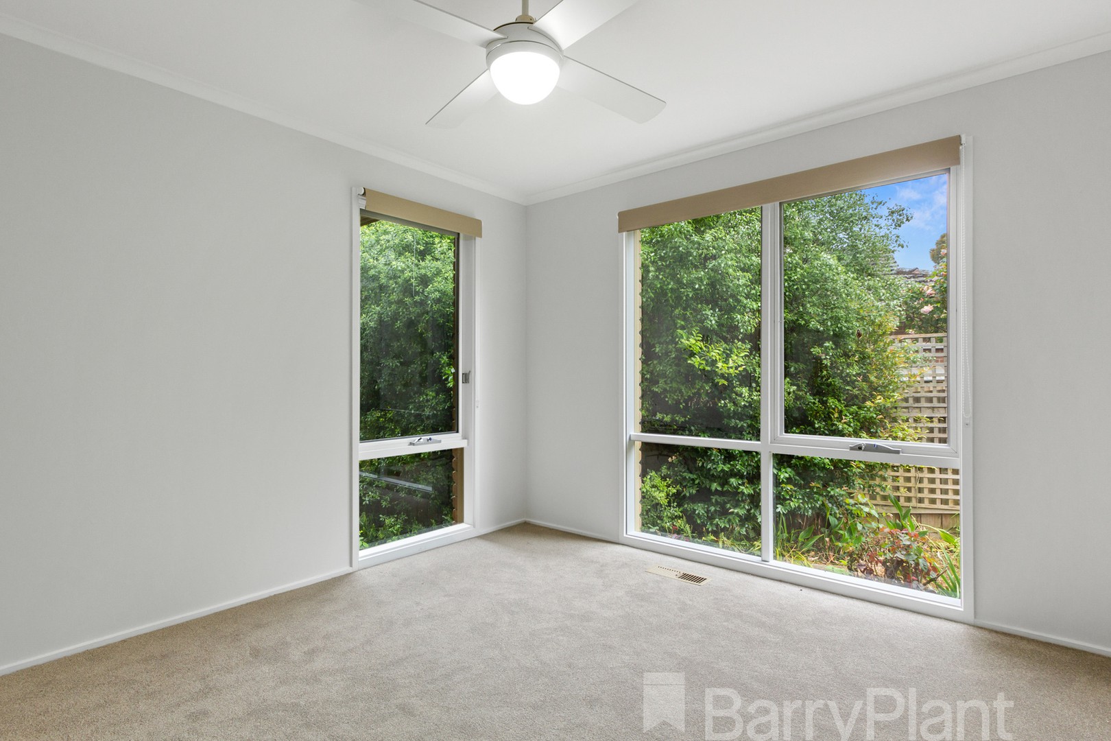 10 Meadow Court, Wandin North, VIC 3139, Wandin North - Thumbnail 4