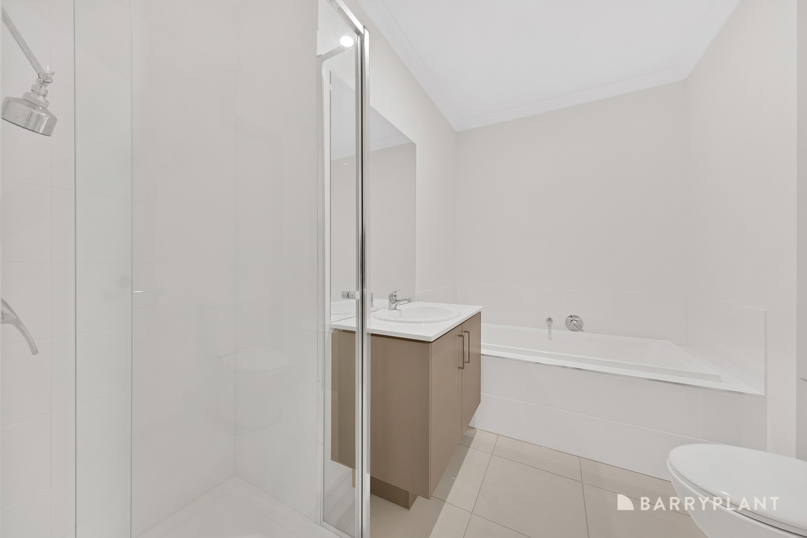 10 Midnight Circuit, South Morang, VIC 3752, South Morang - Thumbnail 7