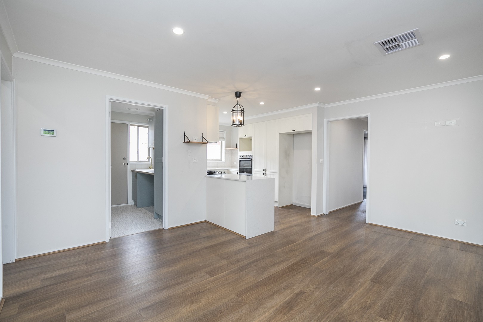 10 Milne Court, Delahey, VIC 3037 - Thumbnail 2 - 15/01/2026