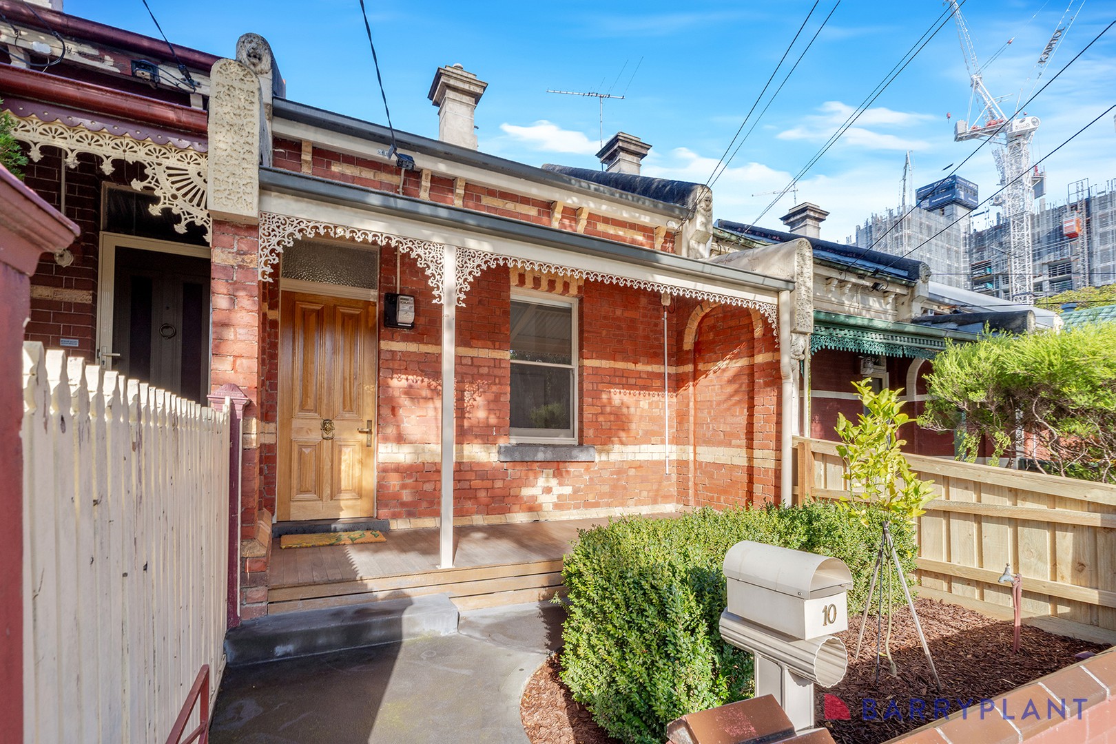 10 Milton Crescent, Preston, VIC 3072, Preston - Thumbnail 2
