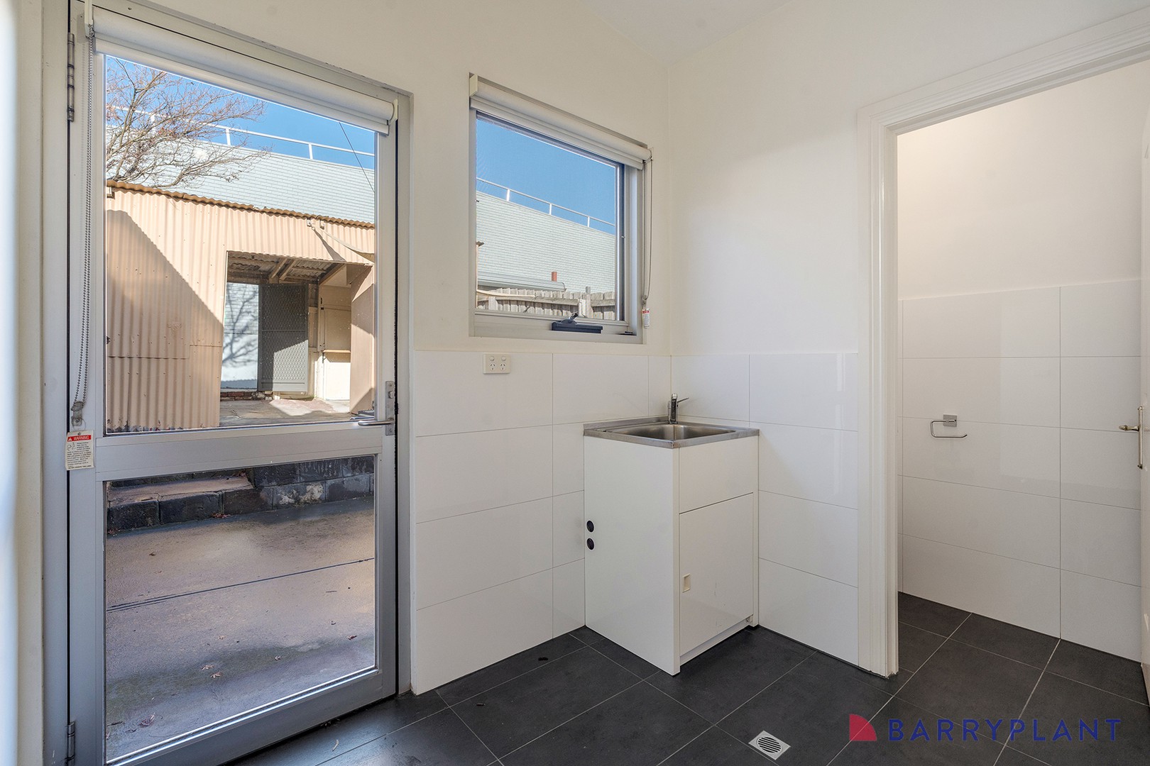 10 Milton Crescent, Preston, VIC 3072, Preston - Thumbnail 8
