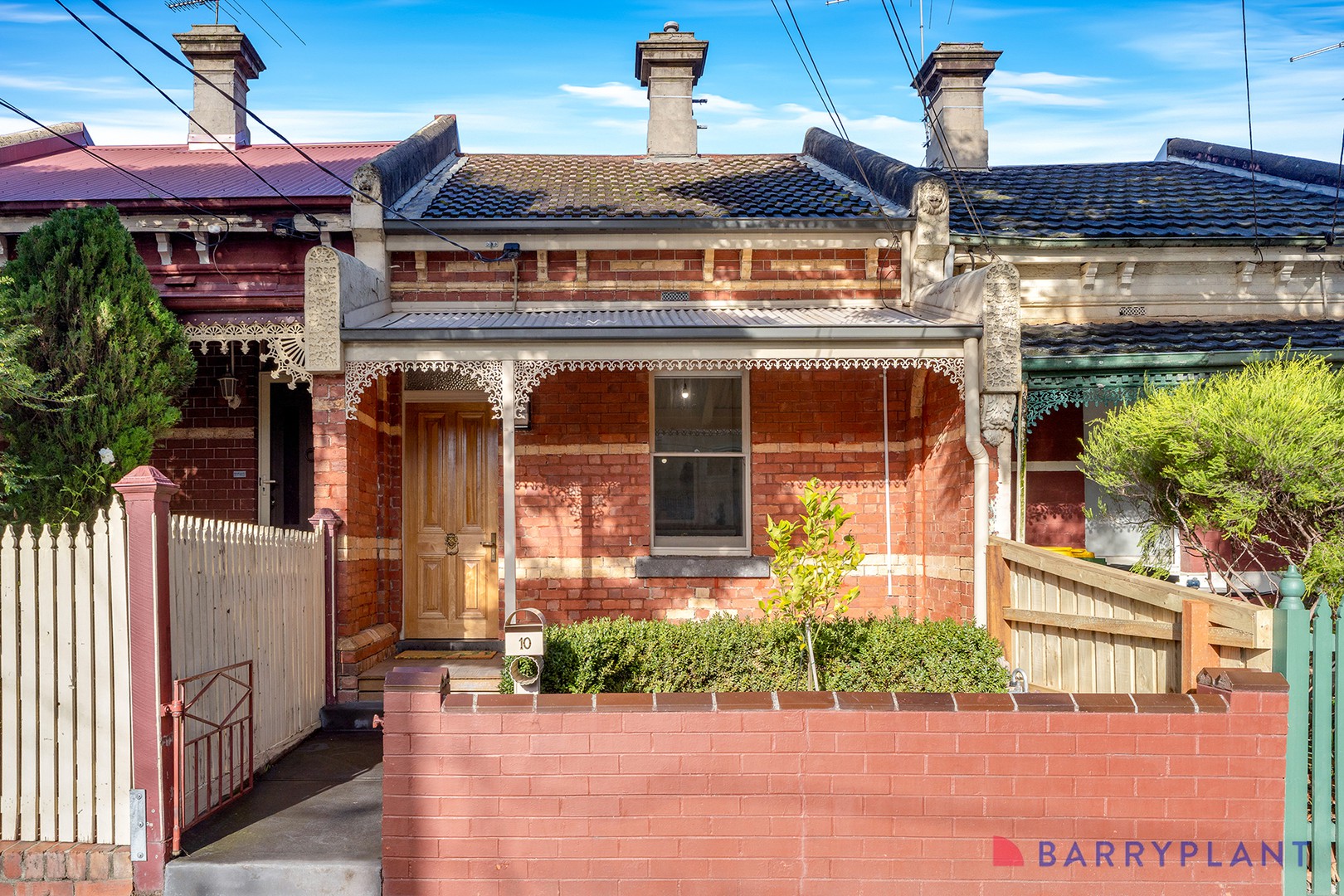 10 Milton Crescent, Preston, VIC 3072 - Thumbnail 2 - 02/07/2025