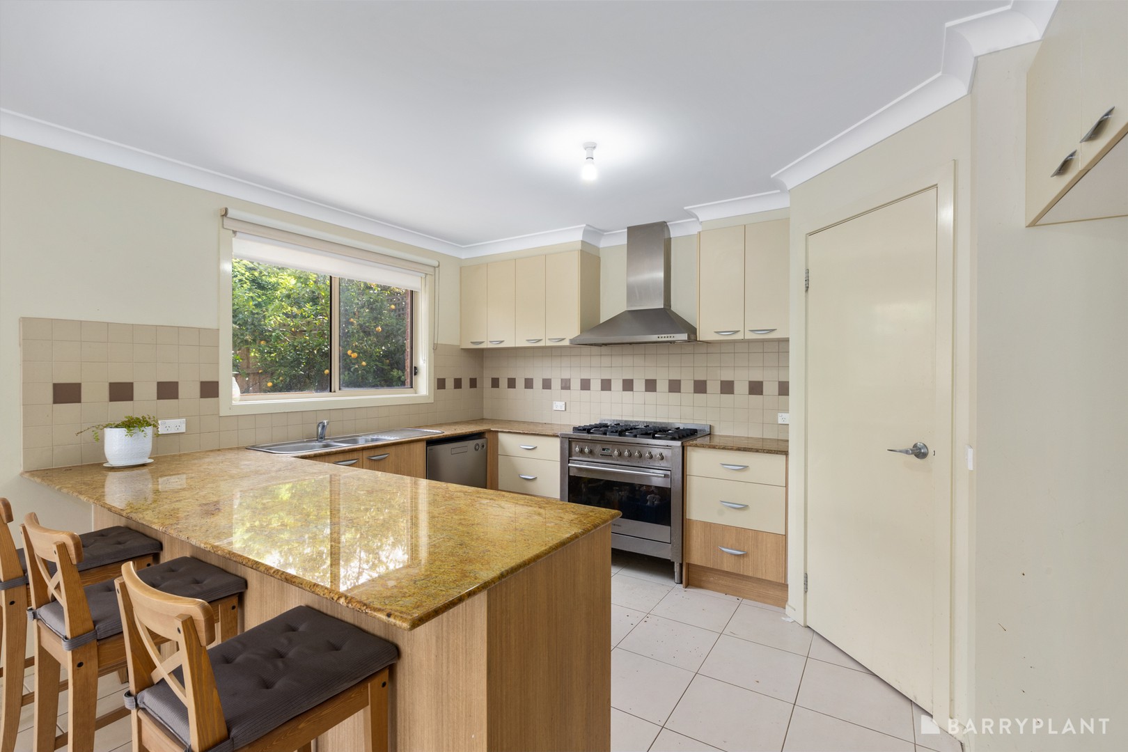 10 Mina Court, Ringwood North, VIC 3134, Ringwood North - Thumbnail 2
