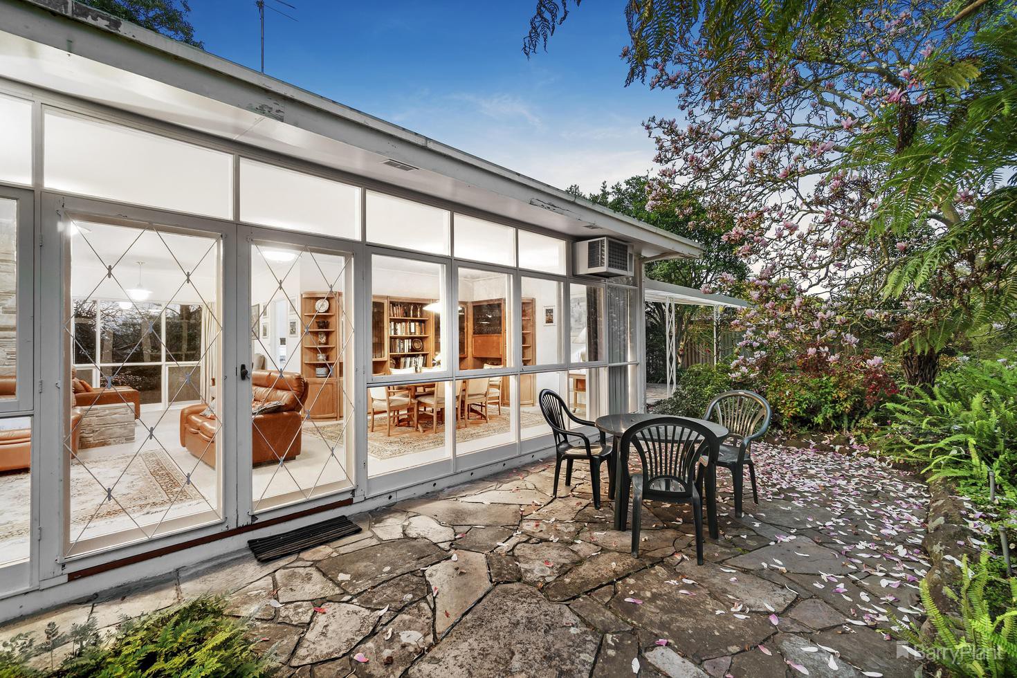 10 Minaki Avenue, Doncaster East, VIC 3109, Doncaster East - Thumbnail 4