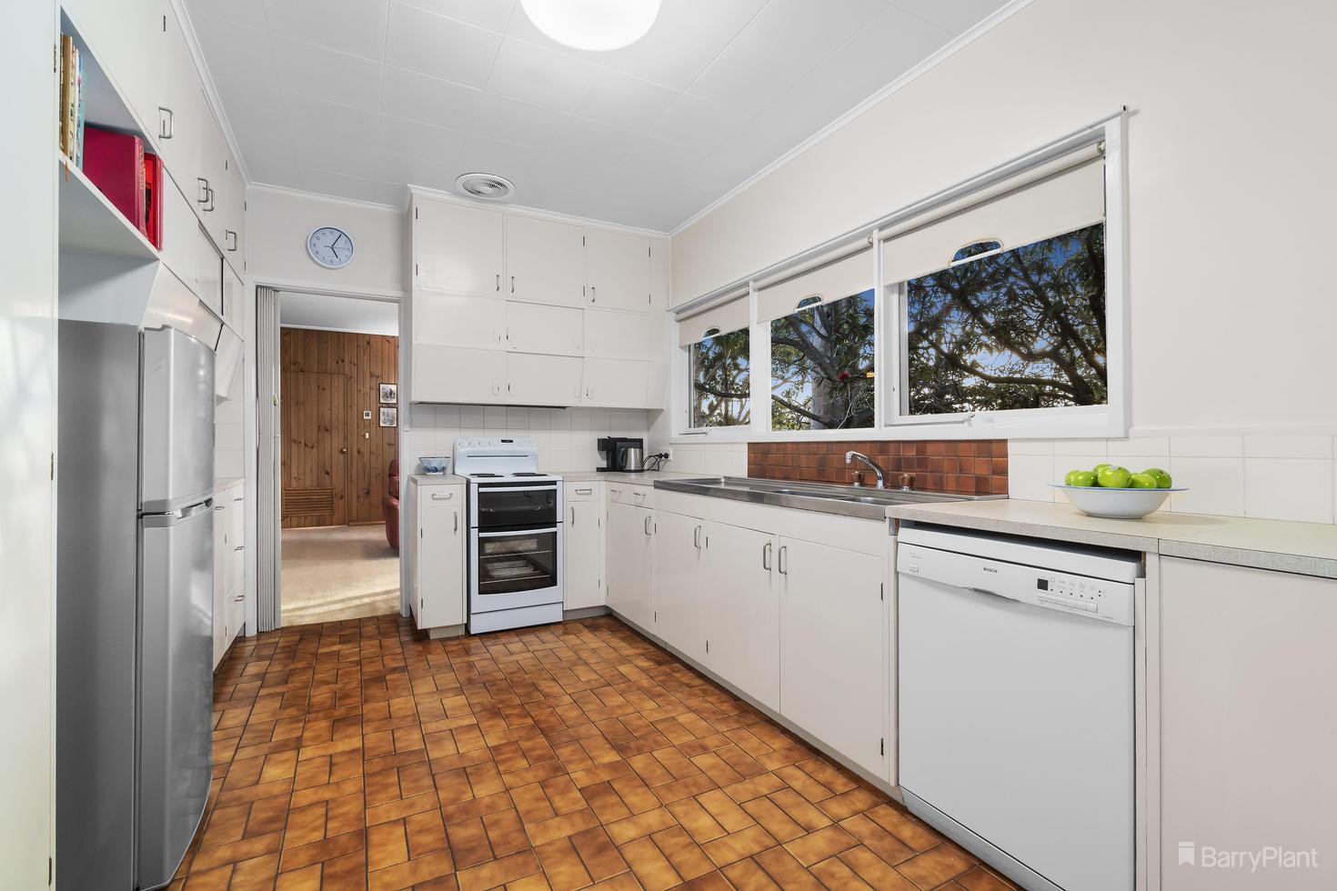 10 Minaki Avenue, Doncaster East, VIC 3109, Doncaster East - Thumbnail 6