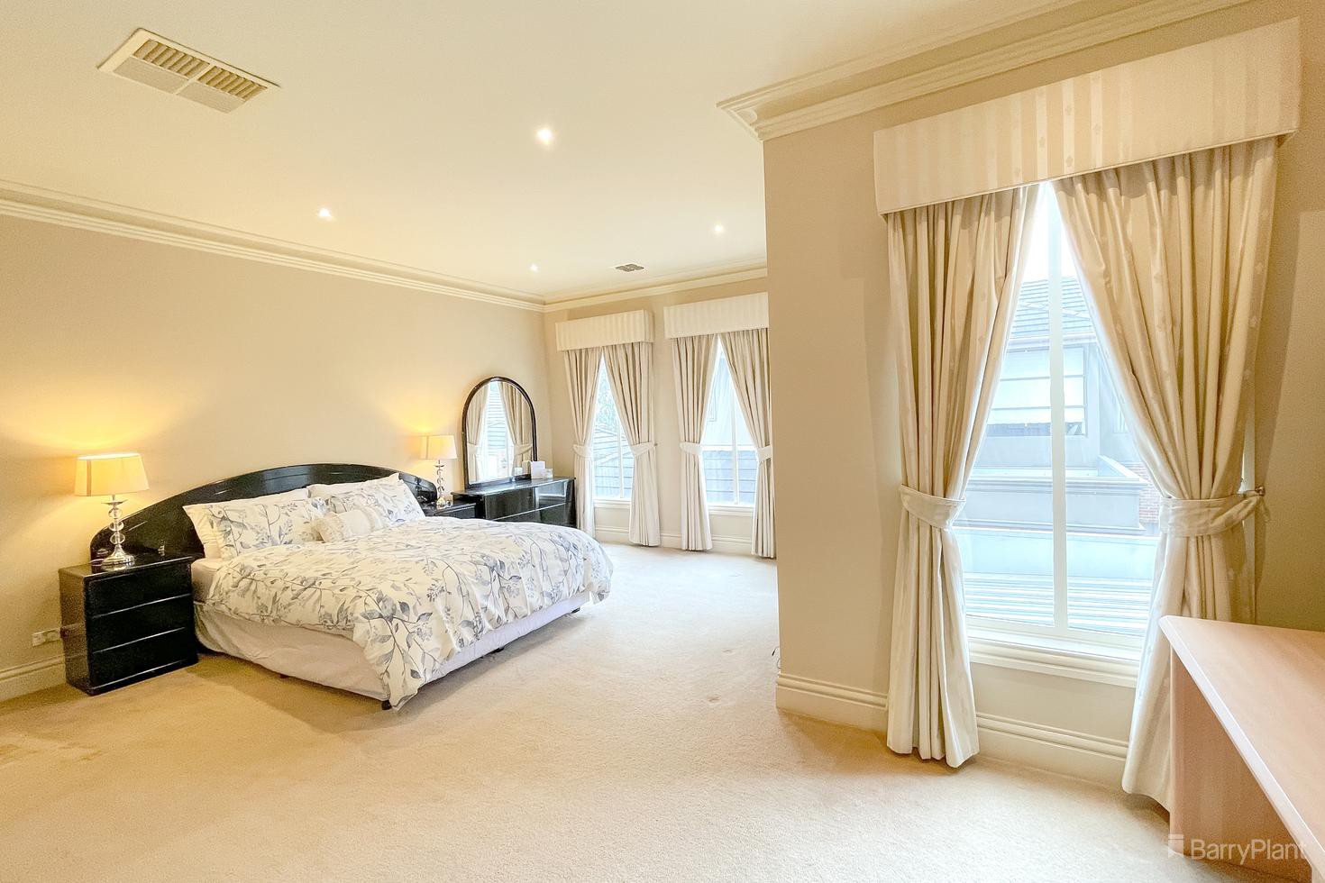 10 Mont Close, Doncaster East, VIC 3109, Doncaster East - Thumbnail 6