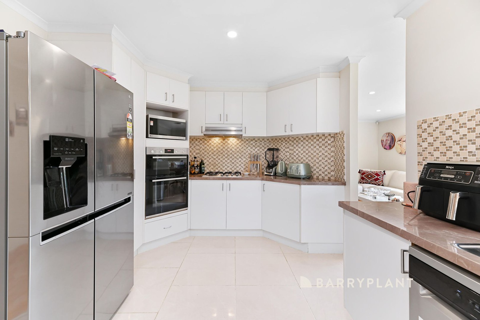 10 Muirfield Court, Rowville, VIC 3178, Rowville - Thumbnail 3